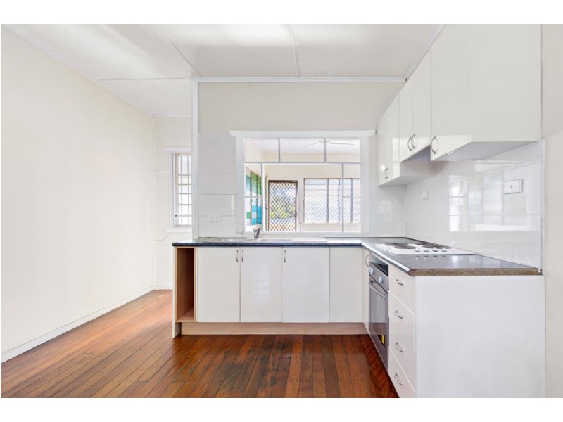 5 Woogaroo Street, Goodna QLD 4300