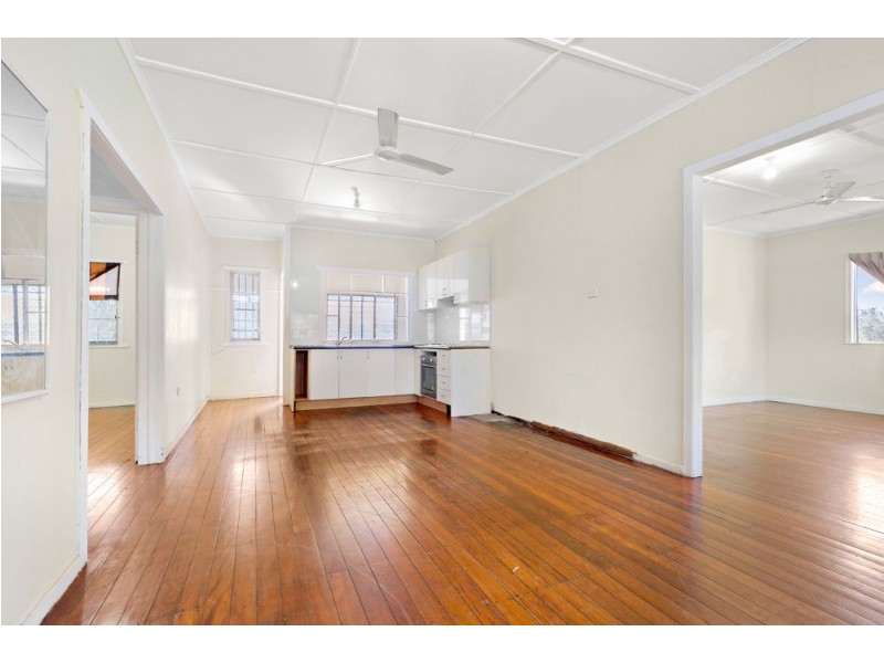 5 Woogaroo Street, Goodna QLD 4300