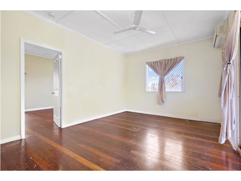 5 Woogaroo Street, Goodna QLD 4300