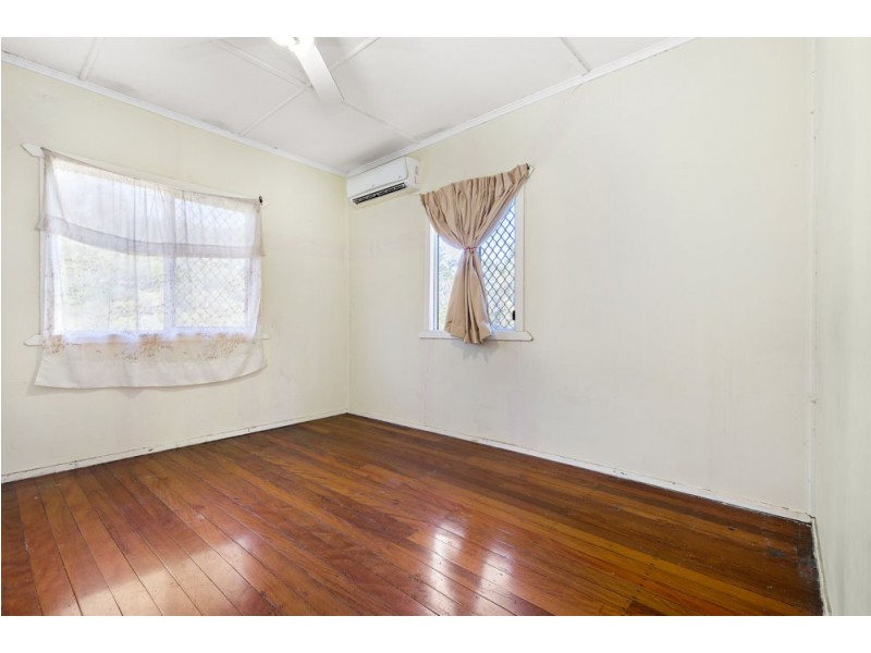 5 Woogaroo Street, Goodna QLD 4300