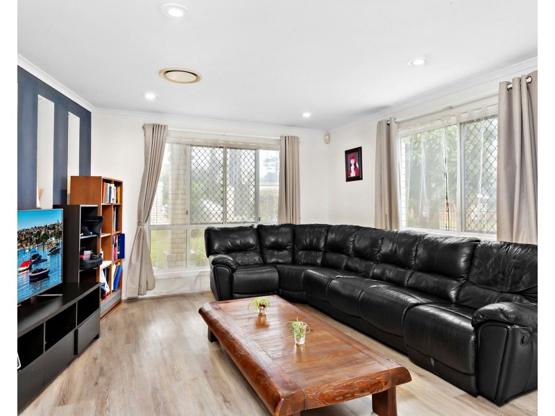 10 Tamborine Place, Forest Lake QLD 4078