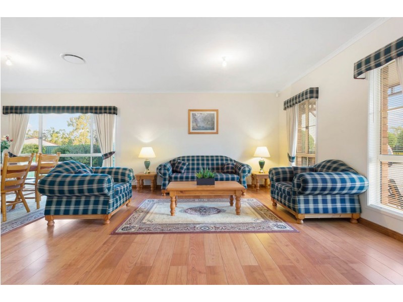108-110 Equestrian Drive, New Beith QLD 4124