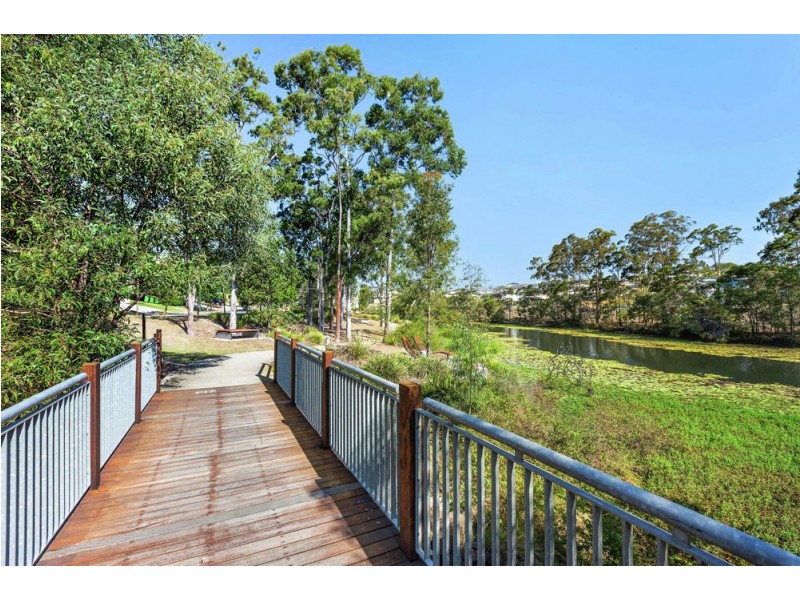41 Waterside Drive, Springfield Lakes QLD 4300