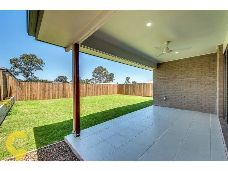 5 Brushbox Street, Ripley QLD 4306