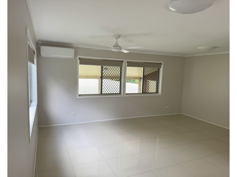 11 Woorama Road, The Gap QLD 4061