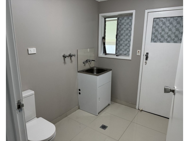 11 Woorama Road, The Gap QLD 4061