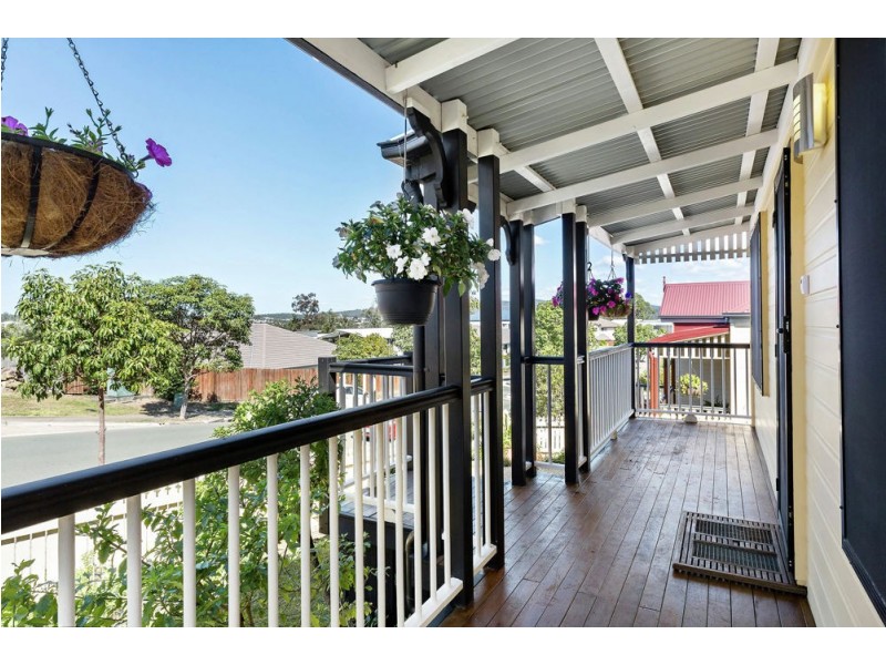 67 Highlands Terrace, Springfield Lakes QLD 4300