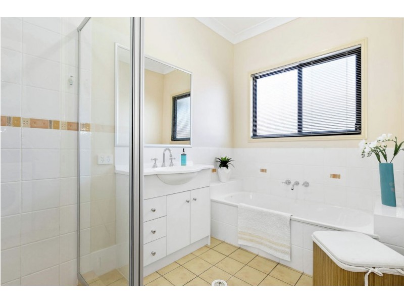 67 Highlands Terrace, Springfield Lakes QLD 4300