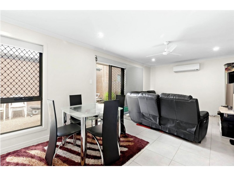 98 Lamington Drive, Redbank Plains QLD 4301