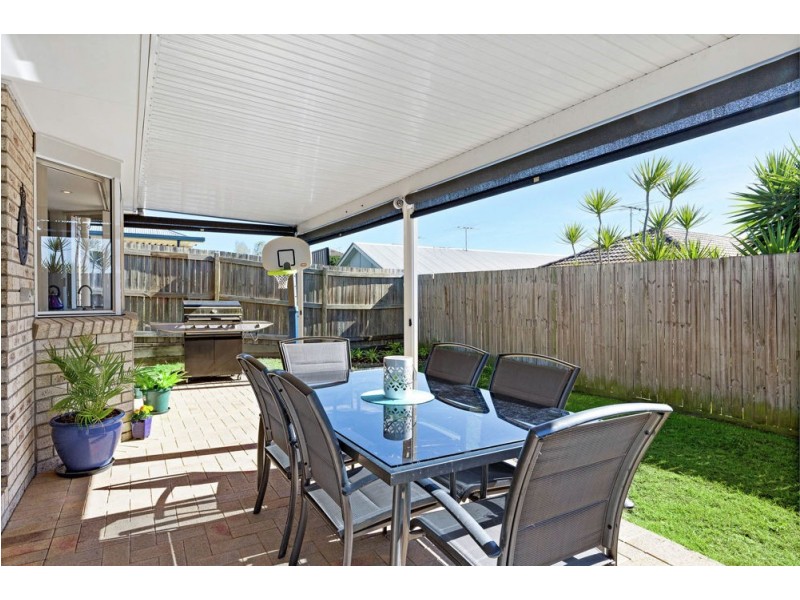 54 Orchard Cres, Springfield Lakes QLD 4300