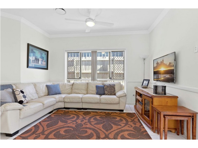 54 Orchard Cres, Springfield Lakes QLD 4300