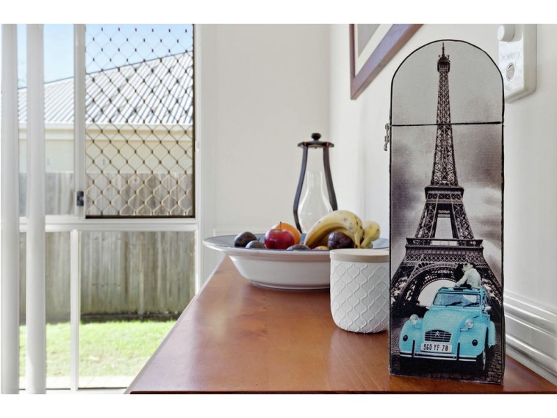 54 Orchard Cres, Springfield Lakes QLD 4300