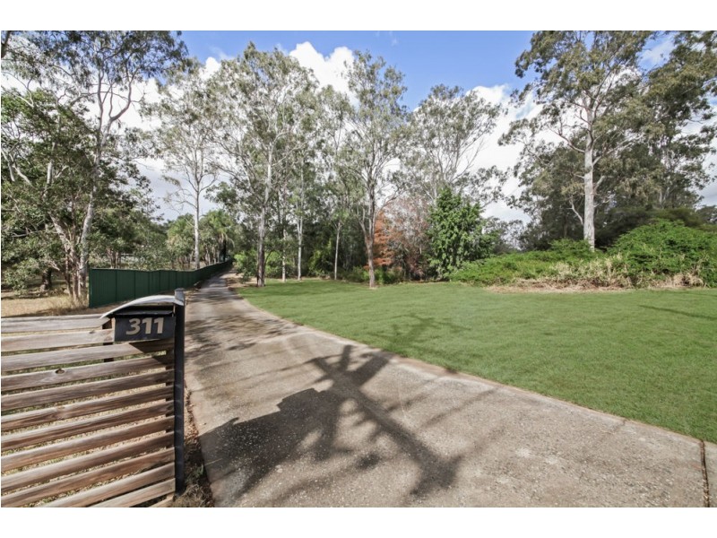 311-313 Jones Road, Bellbird Park QLD 4300