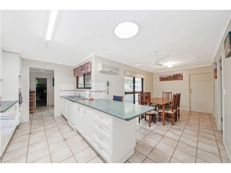 311-313 Jones Road, Bellbird Park QLD 4300