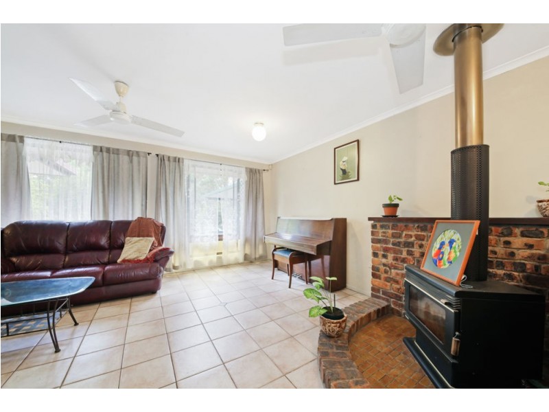 311-313 Jones Road, Bellbird Park QLD 4300