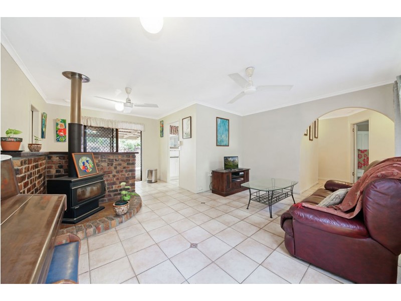 311-313 Jones Road, Bellbird Park QLD 4300
