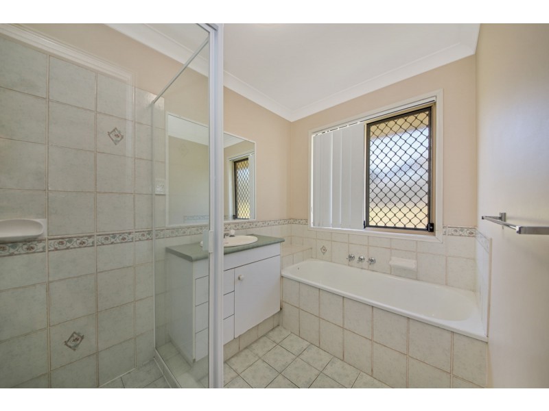 2 Norwood Row, Springfield QLD 4300