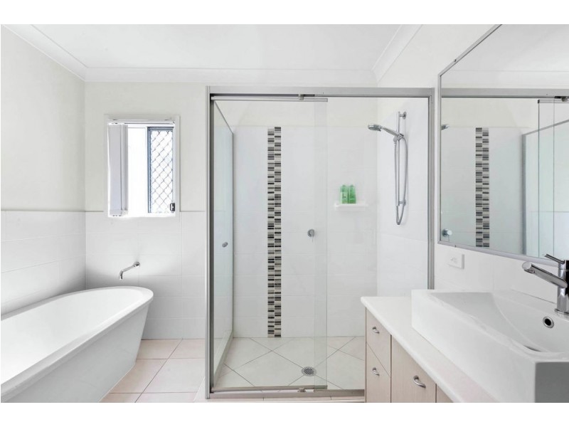 62 Carnarvon Avenue, Springfield Lakes QLD 4300