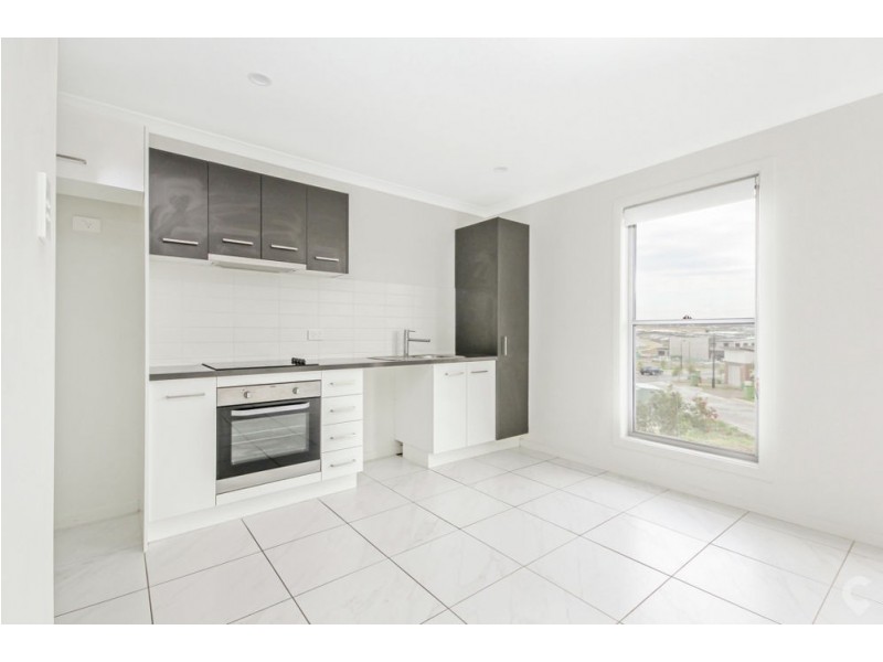 2/93 Lamington Dr, Redbank Plains QLD 4301