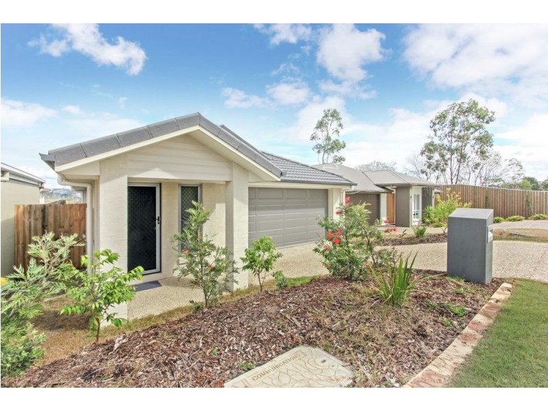 8 Edmund Close, Springfield Lakes QLD 4300