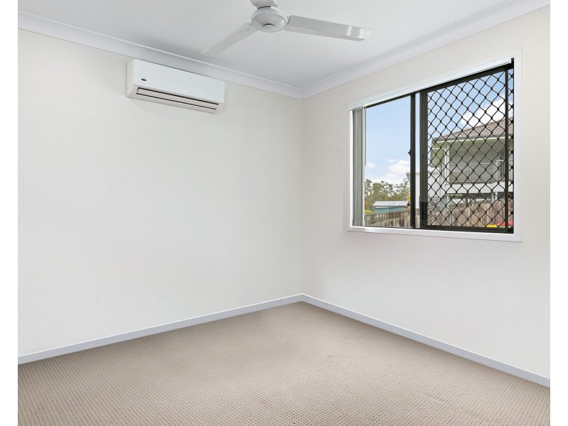 2/12 Byron Close, Redbank Plains QLD 4301