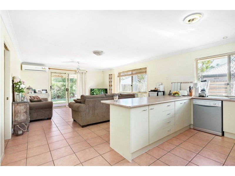 25 Karamea Avenue, Springfield QLD 4300