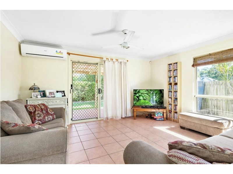 25 Karamea Avenue, Springfield QLD 4300