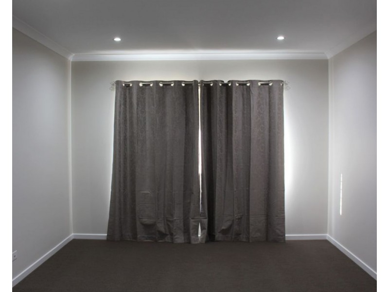 106 Invergarry Circuit, Heathwood QLD 4110
