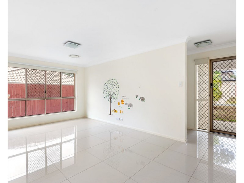 29 Giancarlo Crescent, Doolandella QLD 4077