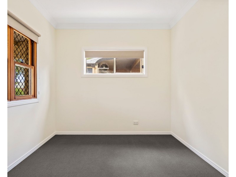 76 Oxford Pde, Forest Lake QLD 4078