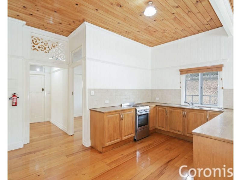 9 McLeod Street, Herston QLD 4006