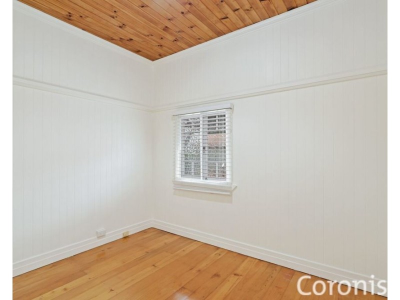 9 McLeod Street, Herston QLD 4006