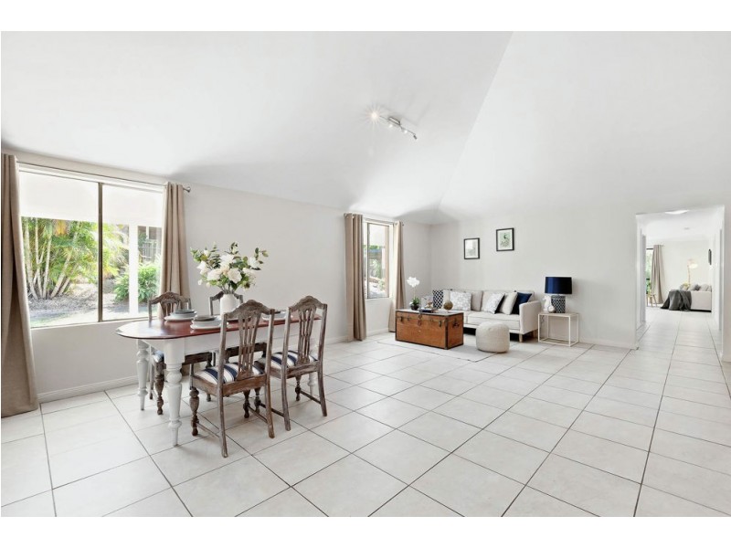 15 Dale Road, Camira QLD 4300