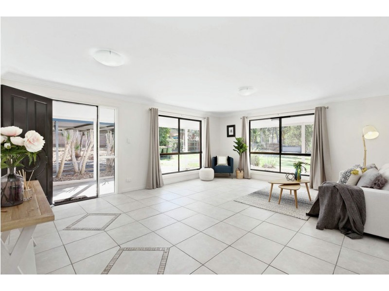 15 Dale Road, Camira QLD 4300