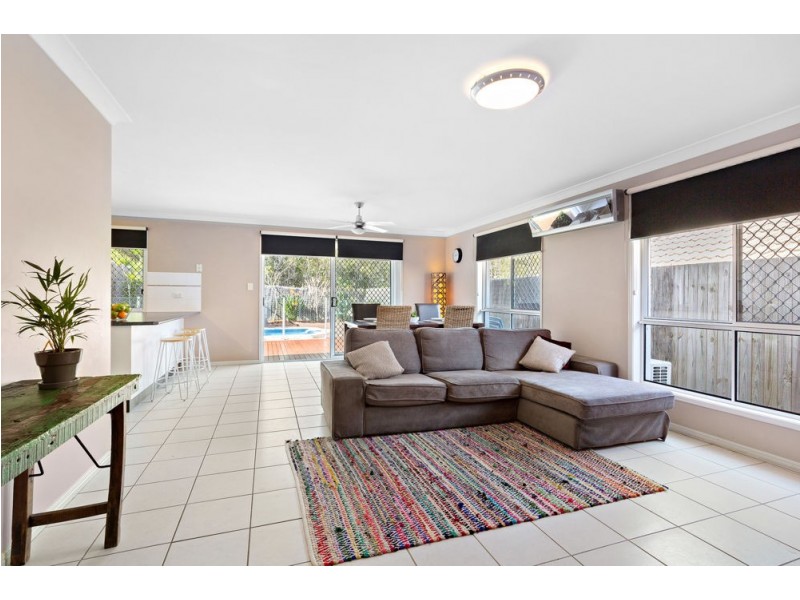 10 Speckled Circuit, Springfield Lakes QLD 4300