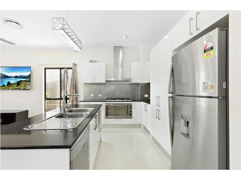 9 Riverine Drive, Springfield Lakes QLD 4300