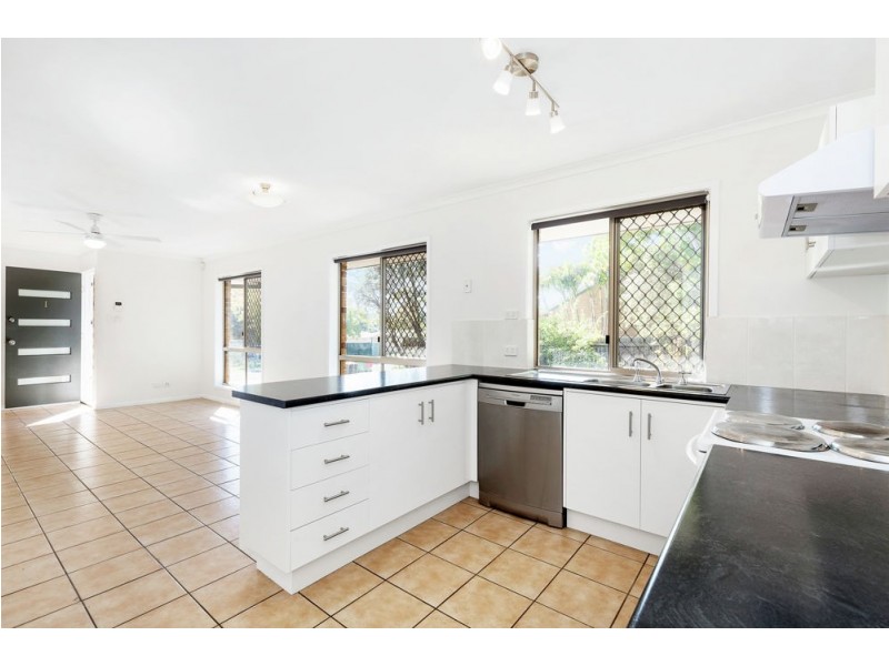 1/28 Cameron street, Redbank Plains QLD 4301