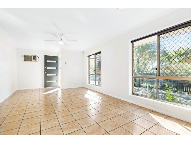 1/28 Cameron street, Redbank Plains QLD 4301