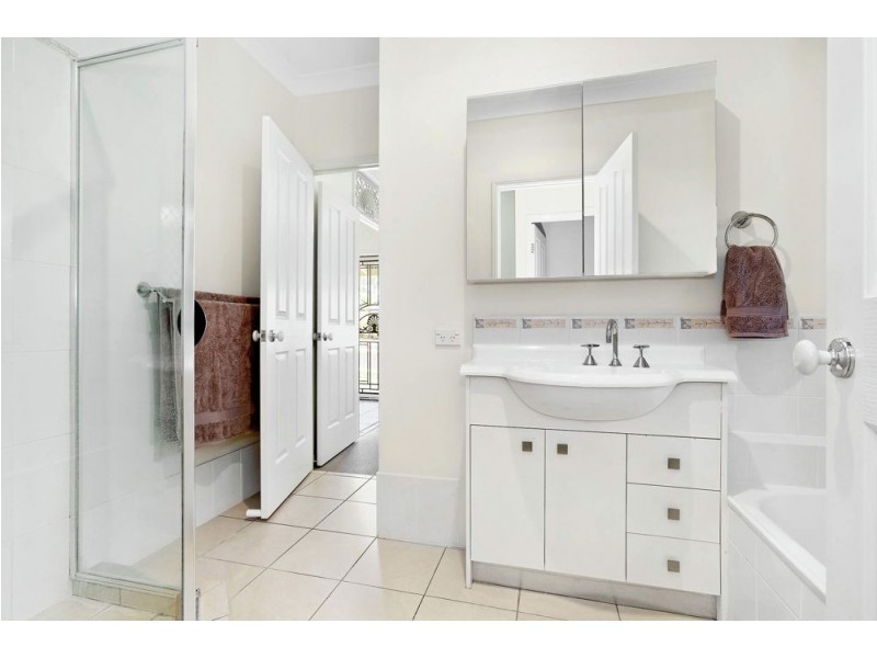 48 Lavender Street, Springfield Lakes QLD 4300