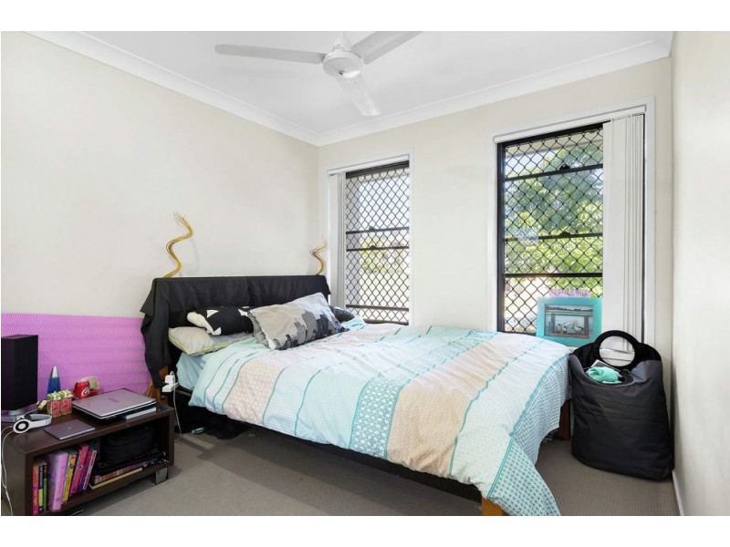 12 Park Edge Dr, Springfield Lakes QLD 4300