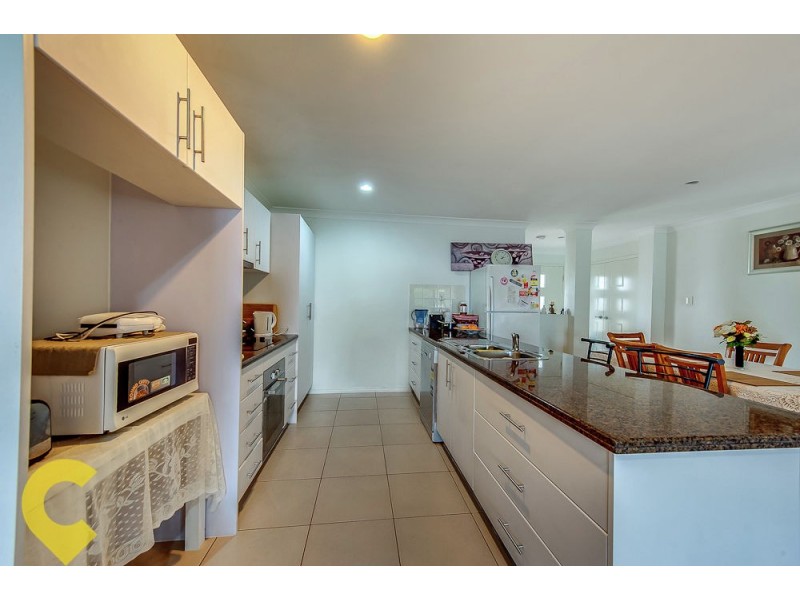 5 Riverside Crescent, Springfield Lakes QLD 4300