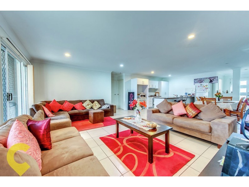 5 Riverside Crescent, Springfield Lakes QLD 4300