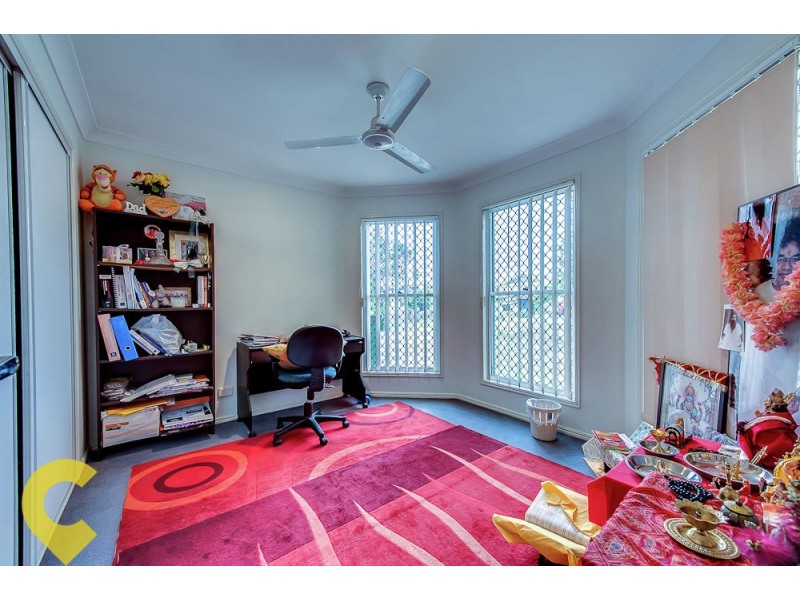 5 Riverside Crescent, Springfield Lakes QLD 4300