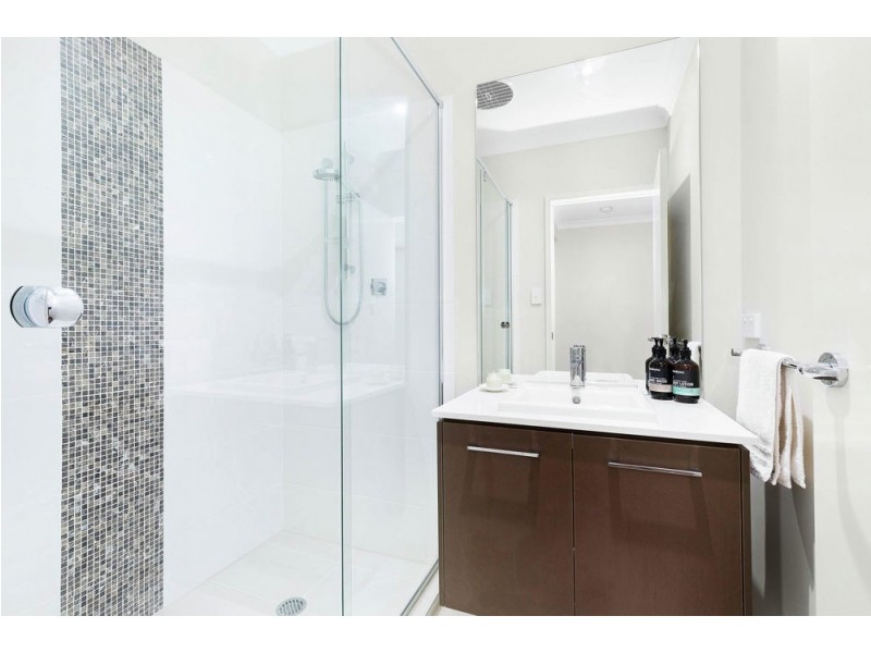 47 Serene Crescent, Springfield Lakes QLD 4300