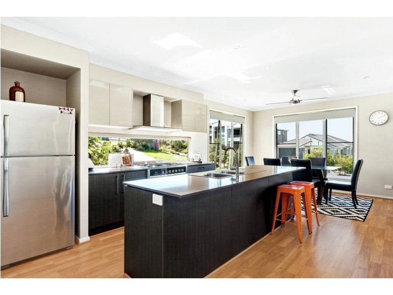 26 McKivat Drive, Springfield Lakes QLD 4300