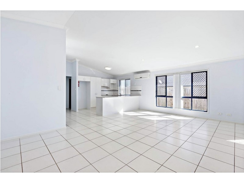 61 Dornoch Crescent, Raceview QLD 4305