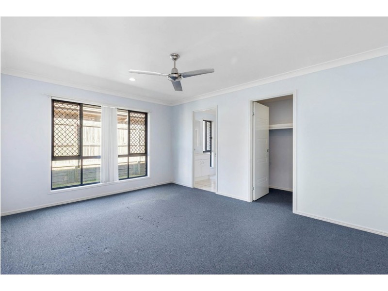 61 Dornoch Crescent, Raceview QLD 4305