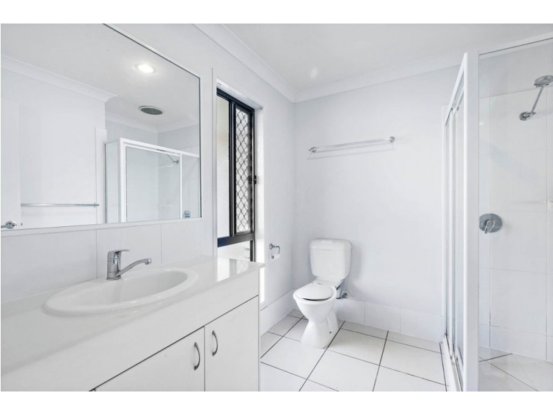 61 Dornoch Crescent, Raceview QLD 4305