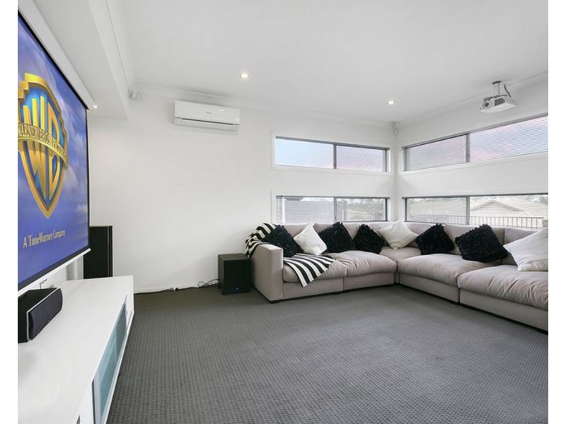 15 Anesbury Street, Doolandella QLD 4077