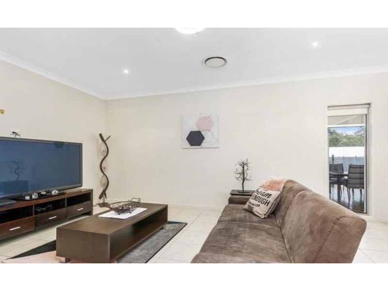 24 Pelagian Street, Augustine Heights QLD 4300